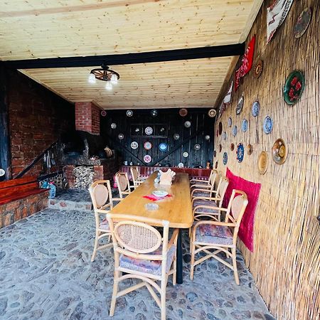 Вилла Casa De Sub Hora Зэрнешти Экстерьер фото